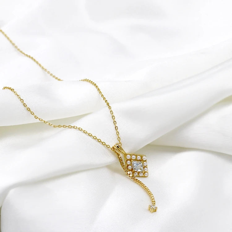 Emotional Factory 925 Sterling Silver 14K Gold Plated Gemstone Pearl Diamond Sky Blue Topaz Pendant