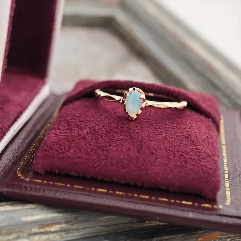 925 Sterling Silver 14K Gold Plated Gemstone Retro Natural Water Drops Australia Opal Temperament Ring