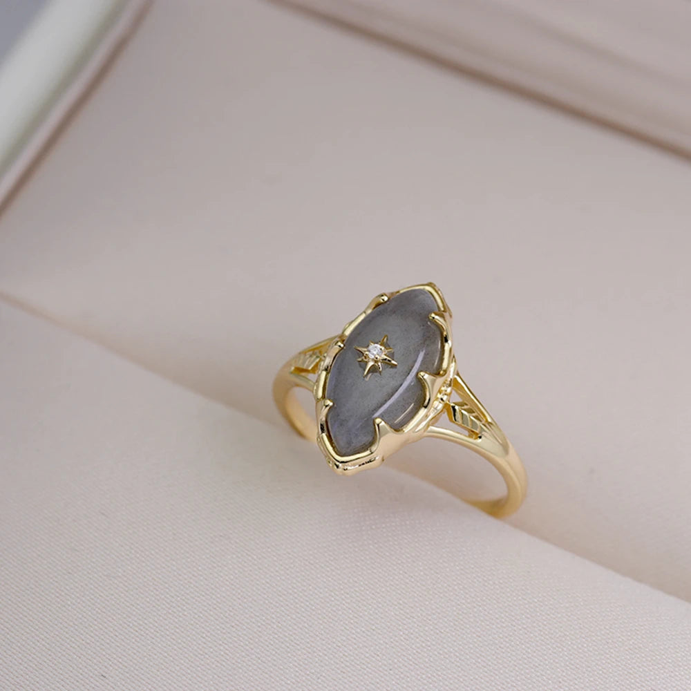 925 Sterling Silver 14K Gold Plated Gemstone Night Sky Stars Vintage Fantasy Women Grey Labradorite Ring