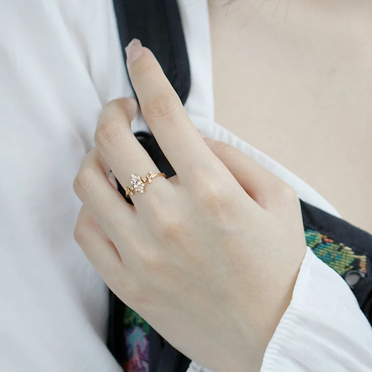 Emotional Factory 925 Sterling Silver 14K Gold Plated Gemstone Shaped Irregular White Topaz Ring