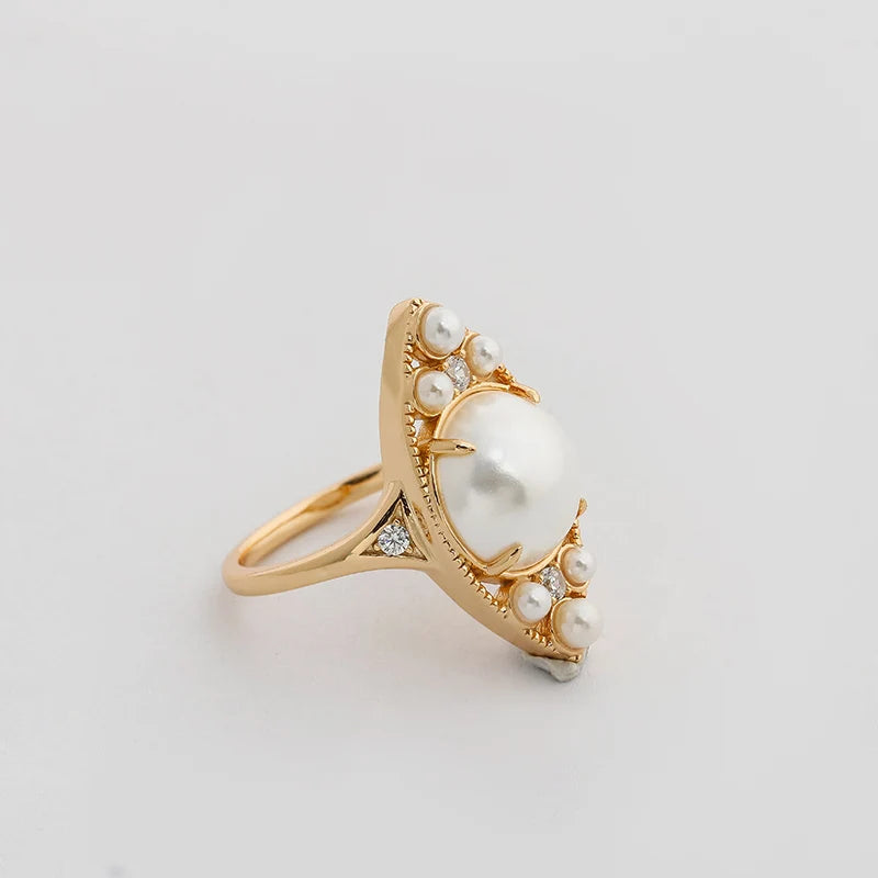 S925 Sterling Silver 14K Gold Plated Ring with Elegant Pearl Luxurious Fashion Jewelry
