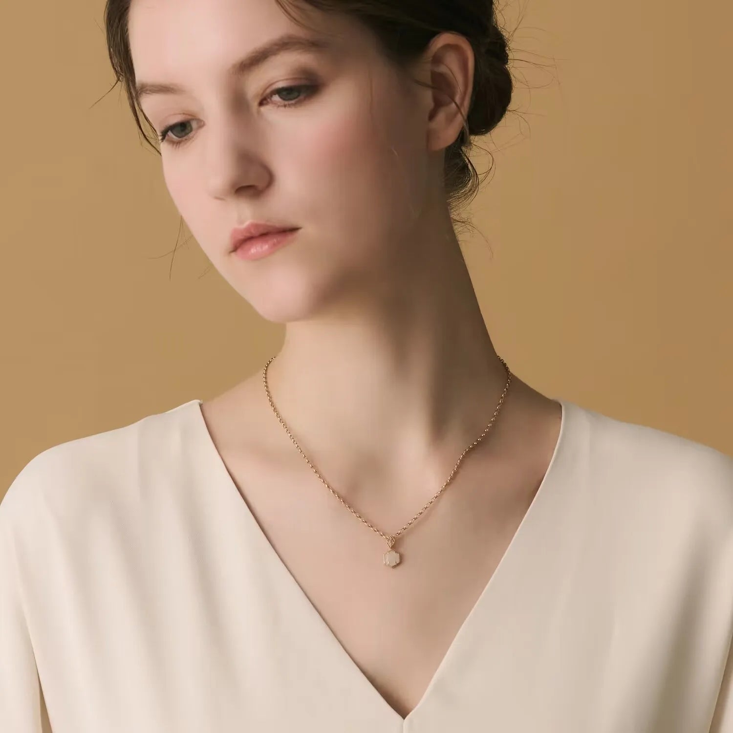 925 Sterling Silver 14K Gold Plated Gemstone Retro Vintage Hexagonal Jade Nephrite Necklace Pendant