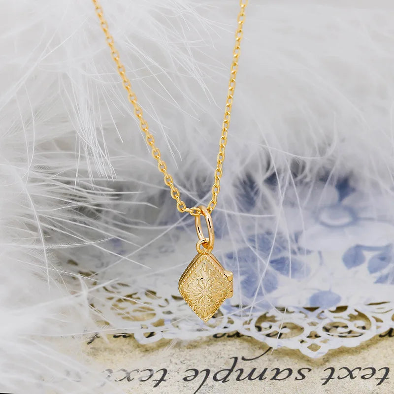 Emotional Factory 925 Sterling Silver 14K Gold Plated Gemstone White Zirconium Double-Sided Open  Closed Lockets Pendant