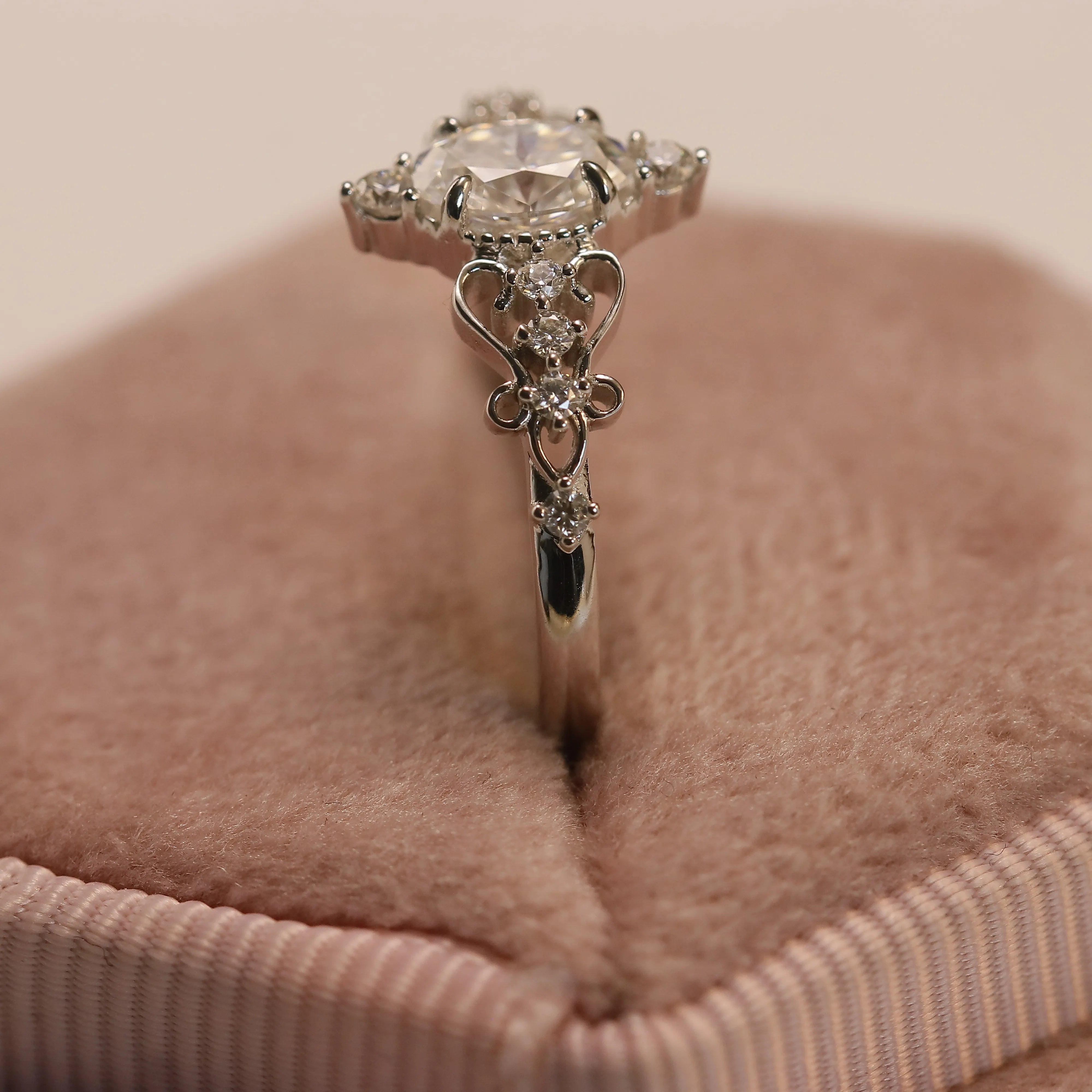 Elegant Hollow Stainless Steel Ring with Oval Moissanite Gem - Trendy Jewelry Gift