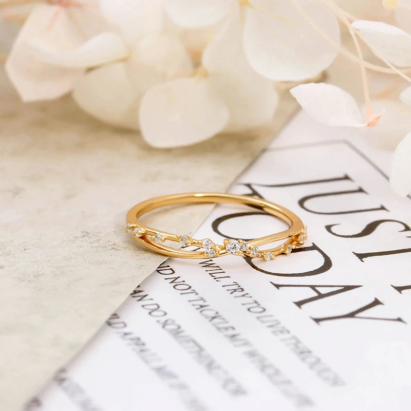 Wholesale Elegant 925 Silver Gold-Plated Zircon Ring, Delicate Thread Design for Women's Jewelry