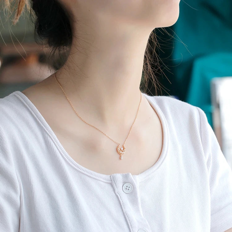 925 Sterling Silver 14K Gold Plated Gemstone Crescent Natural Freshwater Pearls Moonstone Necklace