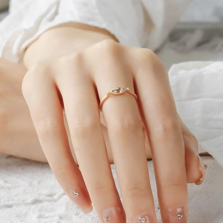 Emotional Factory 925 Sterling Silver 14K Gold Plated Gemstone Sandblasted Design Rock Crystal  Crystal White Zircon Ring