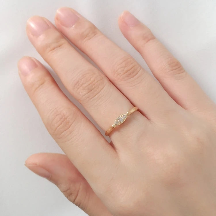 Emotional Factory 925 Sterling Silver 14K Gold Plated Gemstone Sandblasted Design Rock Crystal  Crystal White Zircon Ring