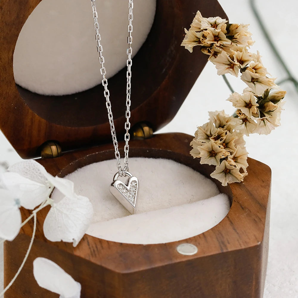 Emotional Factory 925 Sterling Silver 14K Gold Plated Cz Zircon Micro-Set Pendant Peach Heart Necklace