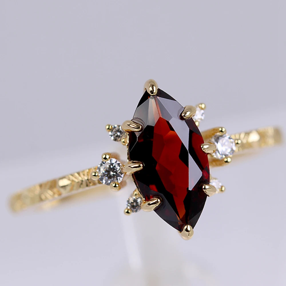 925 Sterling Silver 14K Gold Plated Mosaic Exquisite Flowers Car Flower Natural Horse Eye Red Pomegranate Ring