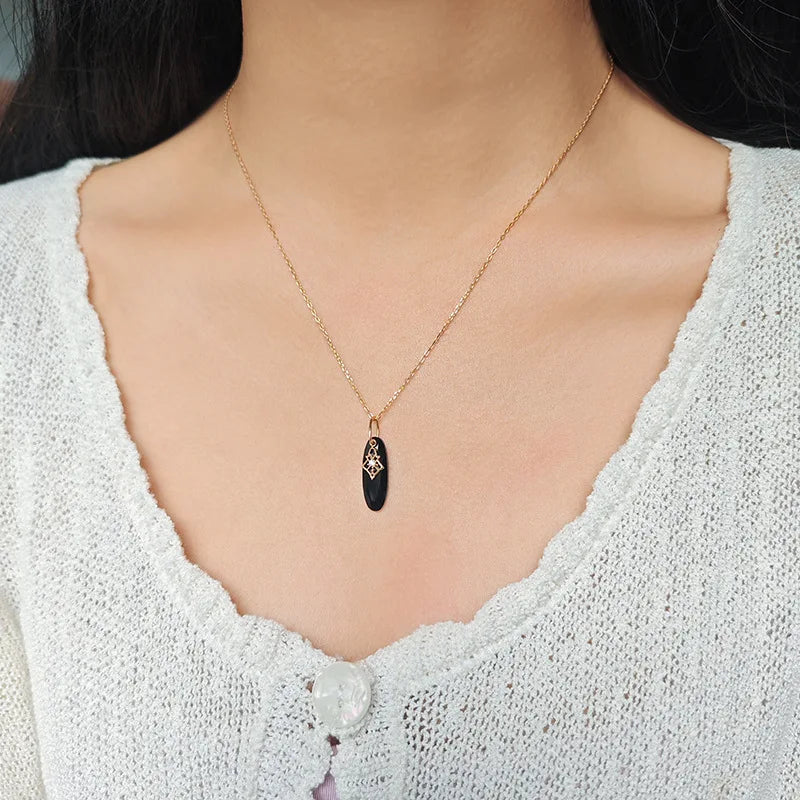 Emotional Factory 925 Sterling Silver 14K Gold Plated Gemstone Lace Petal Natural Black Agate Pendant