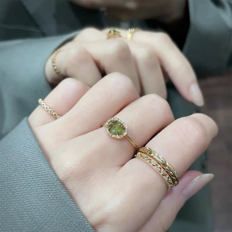 Emotional Factory 925 Sterling Silver 14K Gold Plated Gemstone Commuter Irregular Peridot White Zirconia Ring