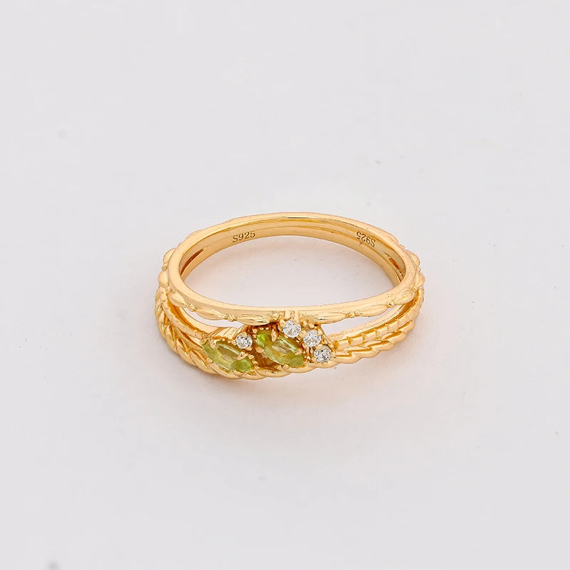 Spring 2024 New Arrival Japanese Simplicity and Niche Wave Curves Design S925 Silver Plated 14k Olivine Set Ring