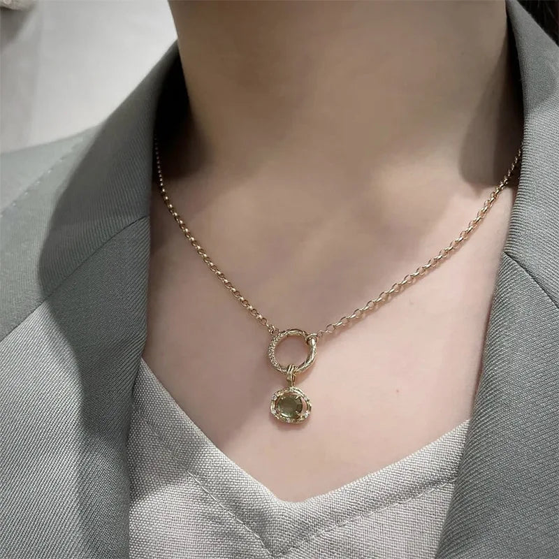 Emotional Factory 925 Sterling Silver 14K Gold Plated Gemstone Commuter Irregular Peridot White Zirconia Necklace