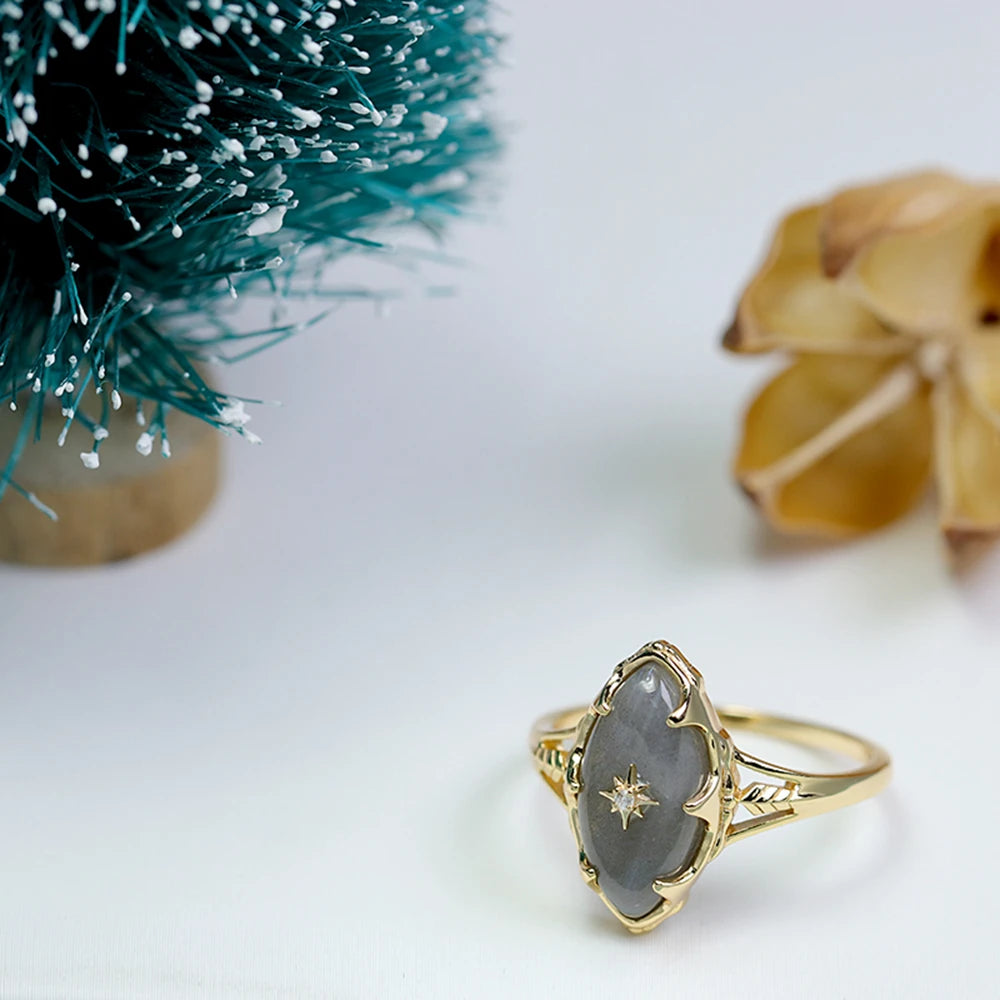 925 Sterling Silver 14K Gold Plated Gemstone Night Sky Stars Vintage Fantasy Women Grey Labradorite Ring