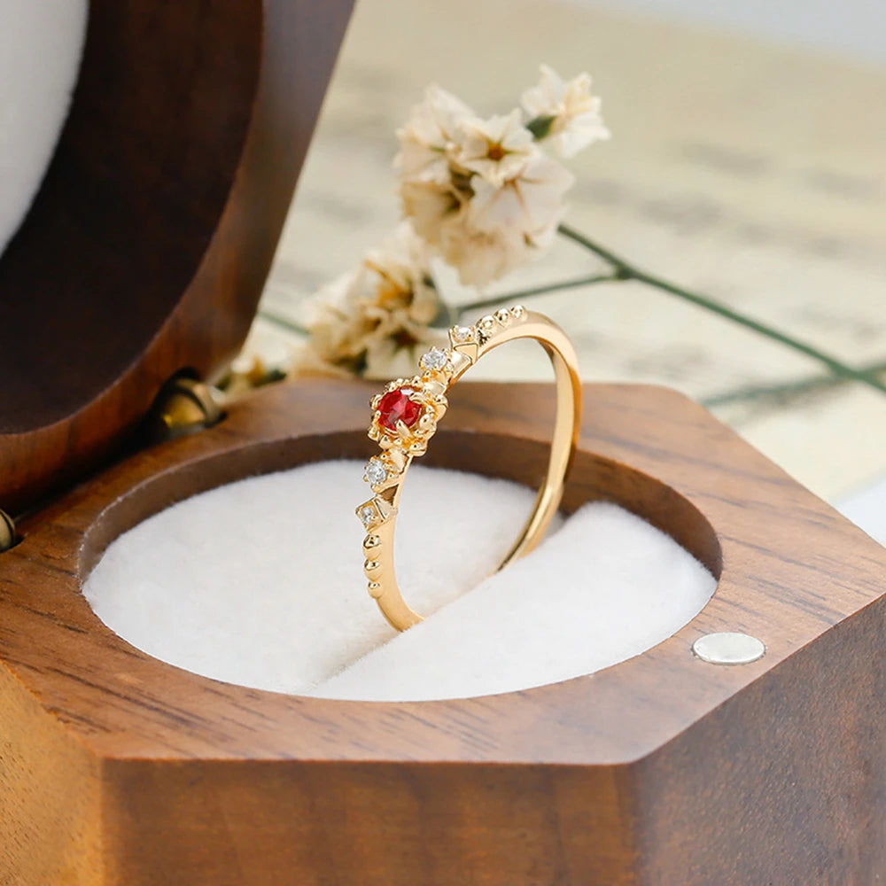 Emotional Factory 925 Sterling Silver 14K Gold Plated Gem Stone Gemstone Simplicity Single Round Stone Lab-Grown Ruby Ring