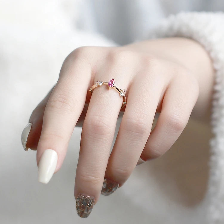 925 Sterling Silver 14K Gold Plated Gemstone 6Mm Stone Flower Red Corundum Ring