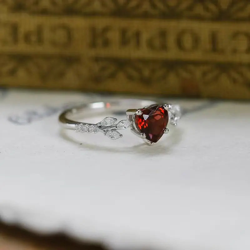 Heart-Shaped Garnet Stainless Steel Ring for Women - Trendy Jewelry Gift