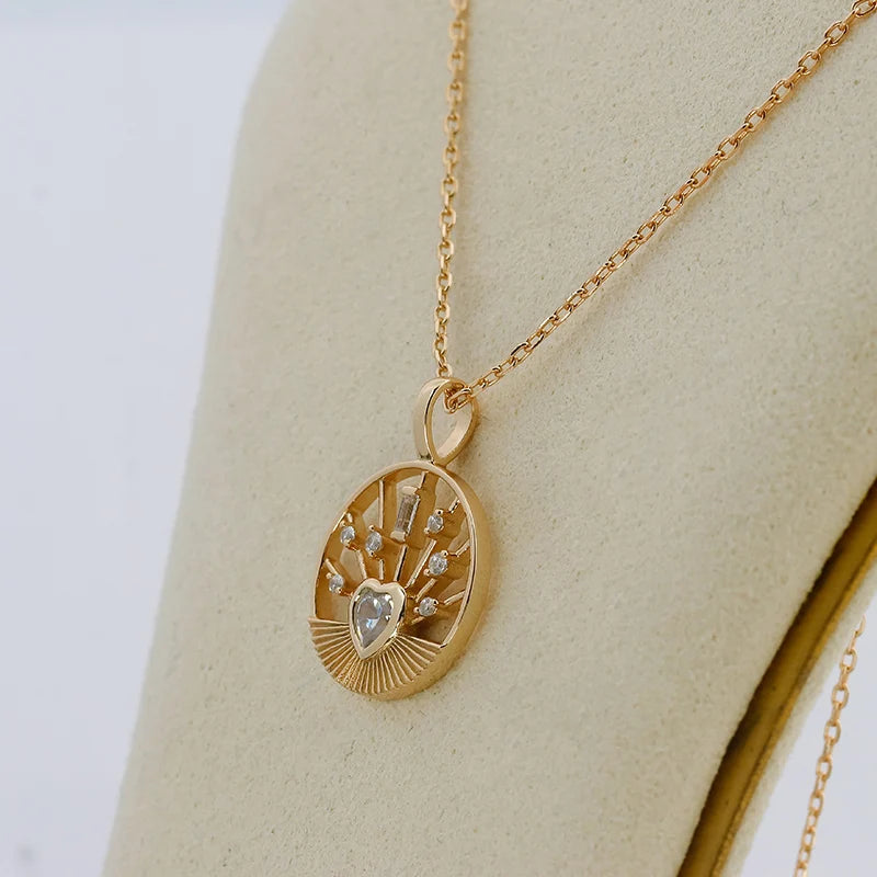 New Fashion Jewelry Wholesale Ins Romantic love Zircon Pendant 925 Silver Gold Plated Necklace for Men and Women