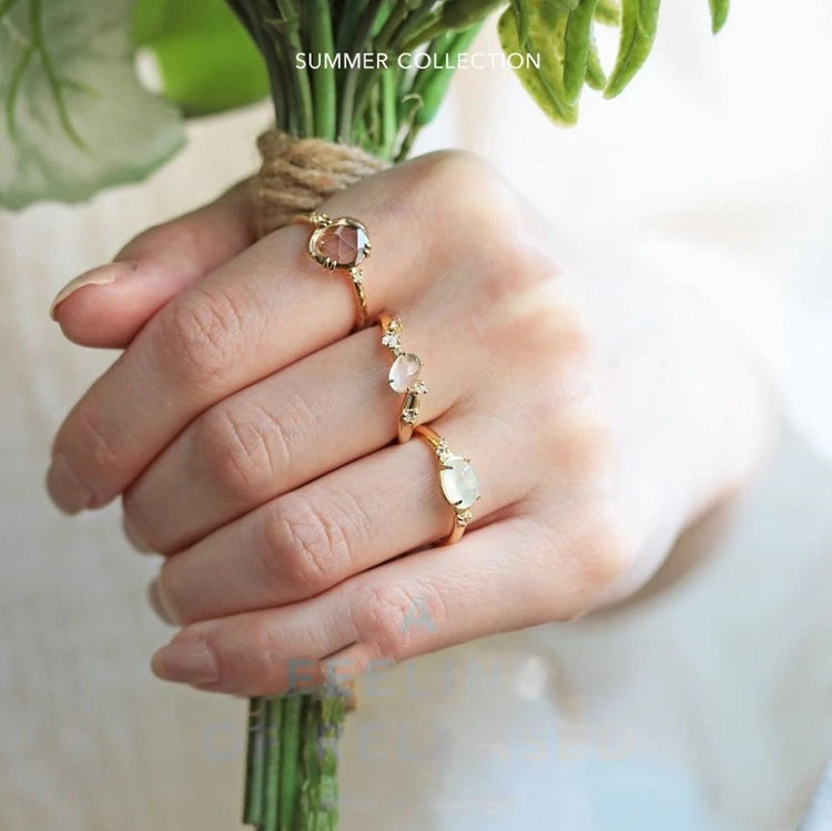 Emotional Factory 925 Sterling Silver 14K Gold Plated Gemstone Zircon Retro Vintage Oval Shaped Prehnite Ring