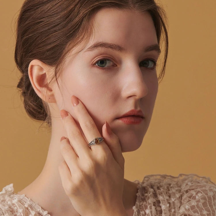 Emotional Factory 925 Sterling Silver 14K Gold Plated Gemstone Retro Drop Ring Artificial Amber Rings