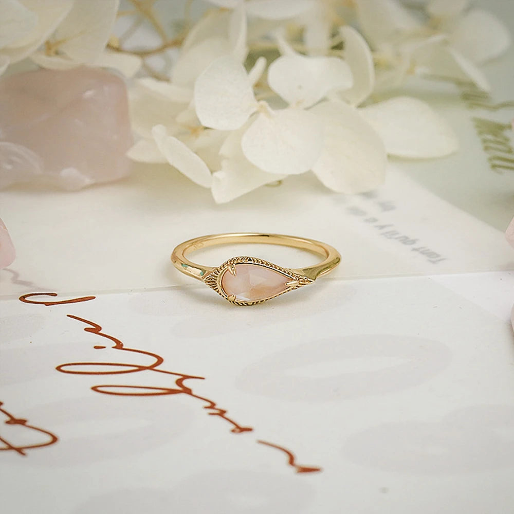 Emotional Factory 925 Sterling Silver 14K Gold Plated Gem Stone Gemstone Rock Crystal Small Fresh Pink Mother-Of-Pearl Drop Ring