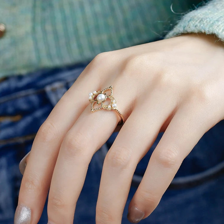 Emotional Factory 925 Sterling Silver 14K Gold Plated Gemstone Retro Hollow Ring Flower Pearl Necklace