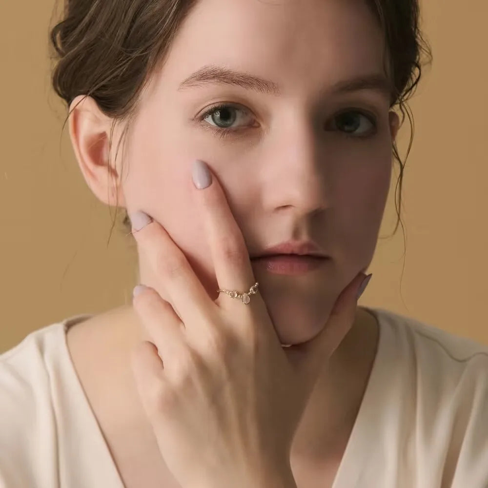 Factory Custom 925 Sterling Silver 14K Gold Plated Gemstone Round Drop White Moonstone V Shaped Ring