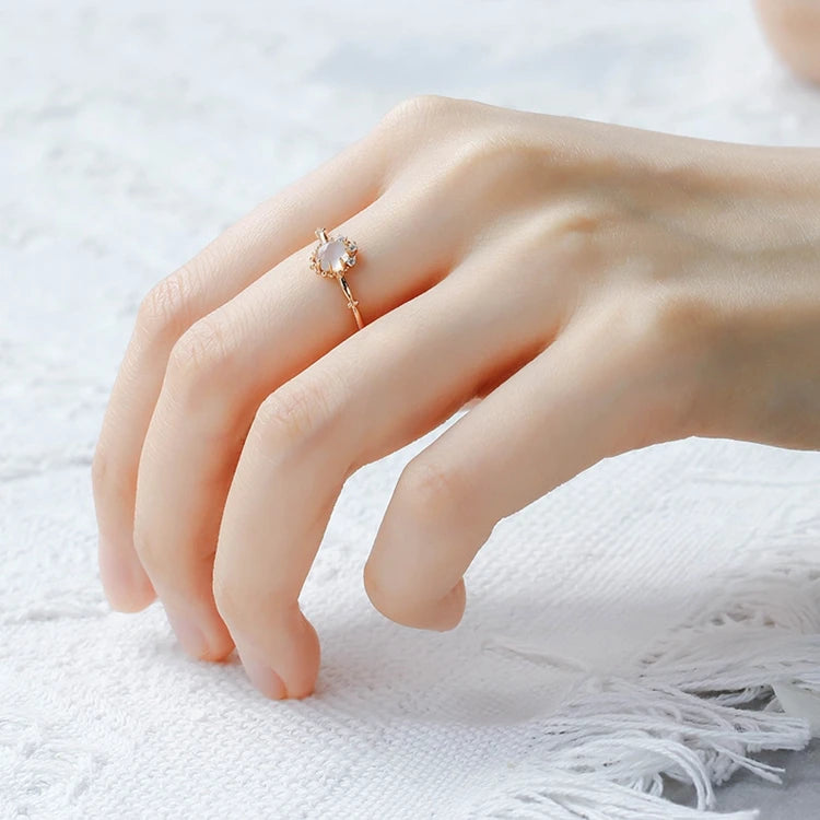 Emotional Factory 925 Sterling Silver 14K Gold Plated Gemstone Retro Vintage White Moonstone Oval Ring