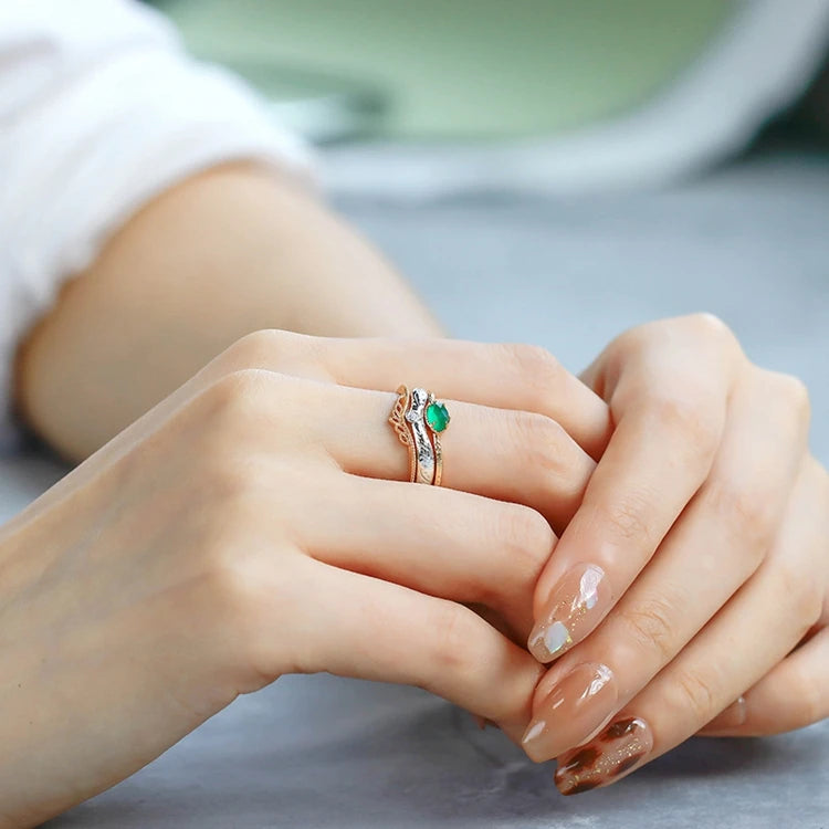 Emotional Factory 925 Sterling Silver 14K Gold Plated Gemstones Christmas Vintage Leaf Carving Natural Green Chalcedony Ring