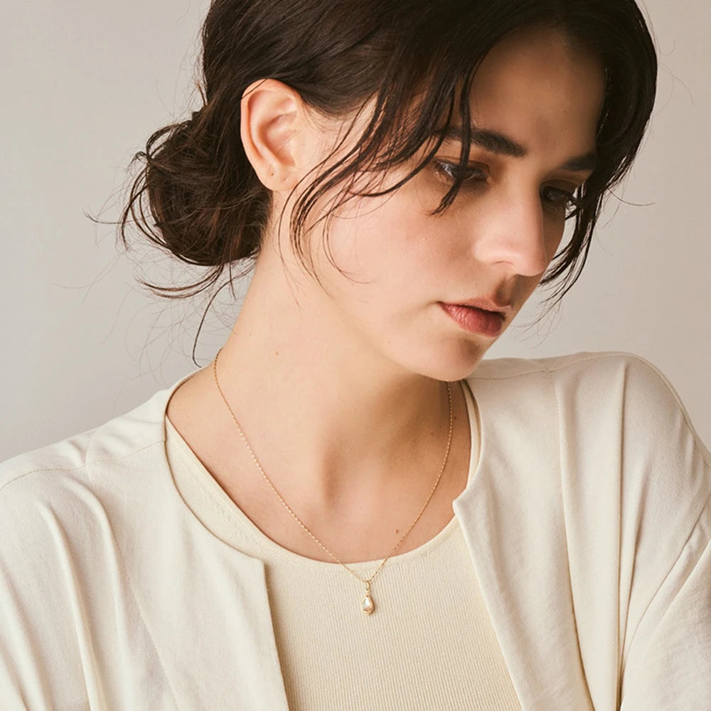 925 Sterling Silver 14K Gold Plated Gem Stone Gemstone Rock Crystal Small Fresh Pink Mother-Of-Pearl Reversible Pendant Necklace