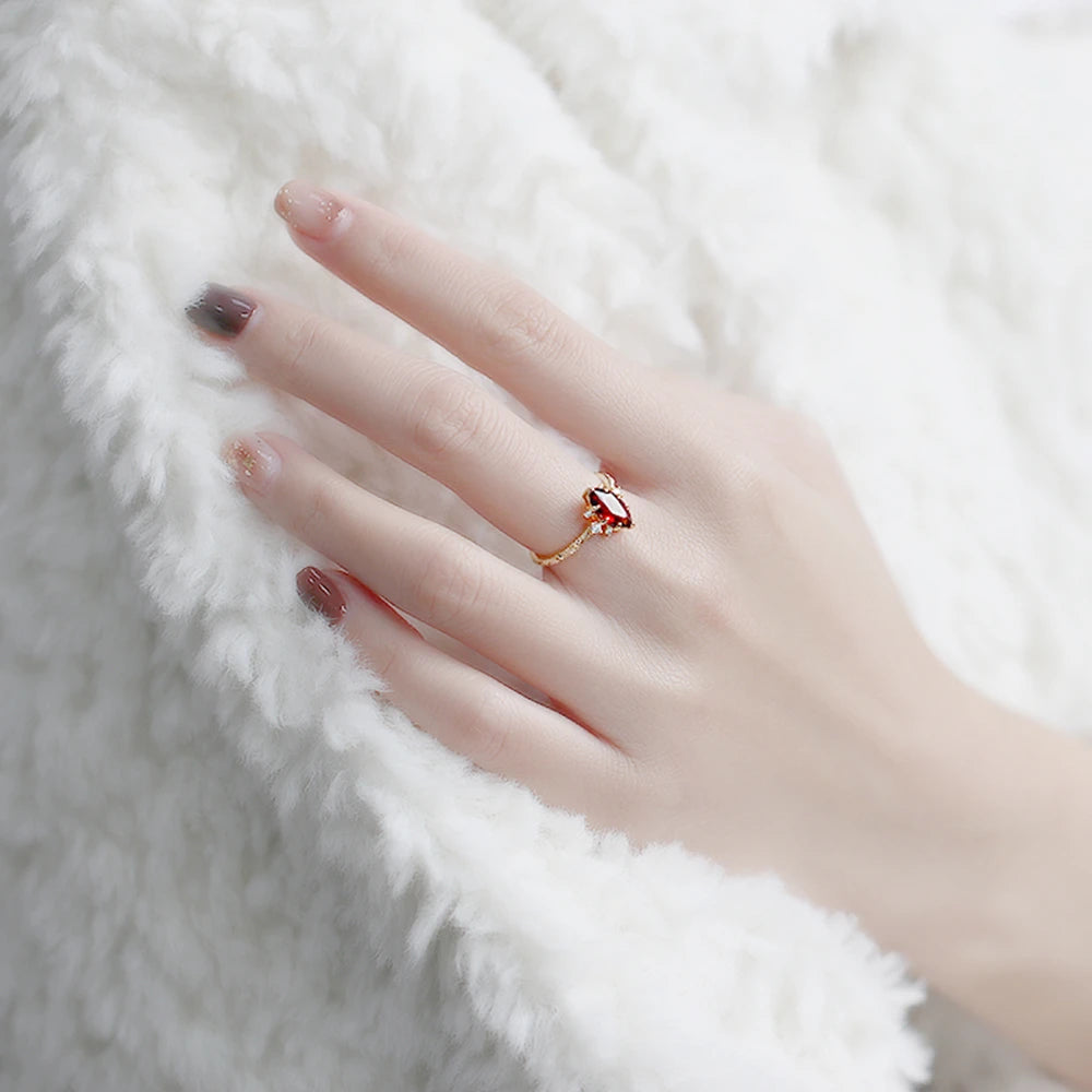 925 Sterling Silver 14K Gold Plated Mosaic Exquisite Flowers Car Flower Natural Horse Eye Red Pomegranate Ring