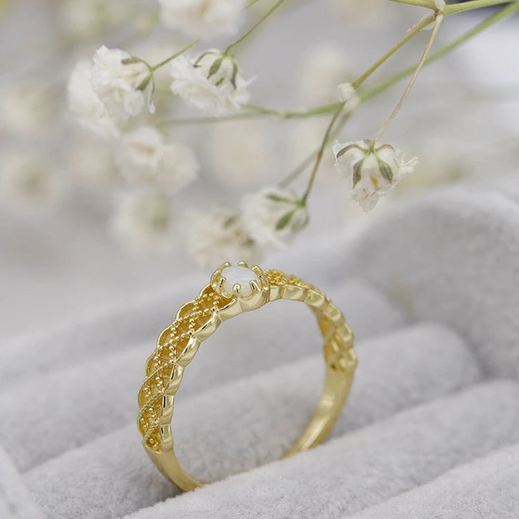 Emotional Les Bagues De Femme Joyeria Hiphop Factory 925 Sterling Silver 14K Gold Plated Gemstone Opal Hollow Lace Edge Ring