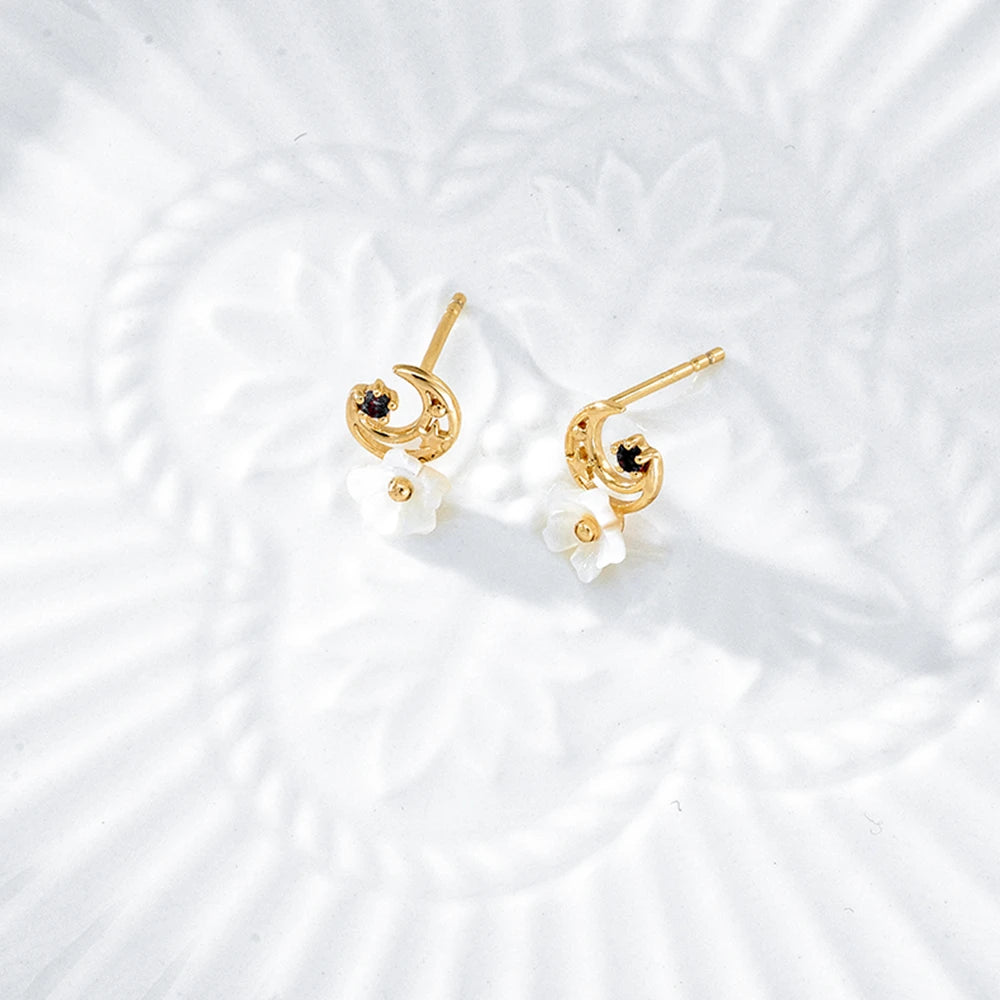 Emotional Jewelry 925 Sterling Silver 14K Gold Plated Gemstone Series White Shell Flower Small Amethyst Crescent Shaped Earrings