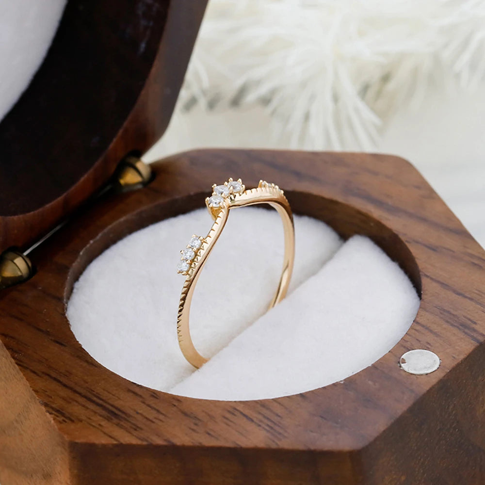 Emotional Factory 925 Sterling Silver 14K Gold Plated Cz Zircon Paired  Irregular Curve V Shaped Ring