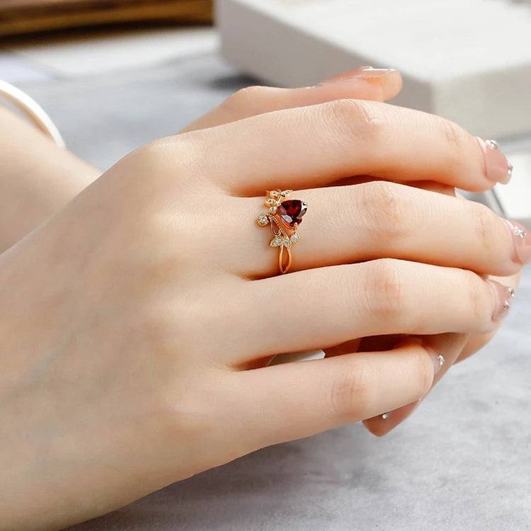 Emotional Anillos De Plata Factory 925 Sterling Silver 14K Gold Plated Gemstone Heart Vintage Leaf Surround  Red Garnet Ring