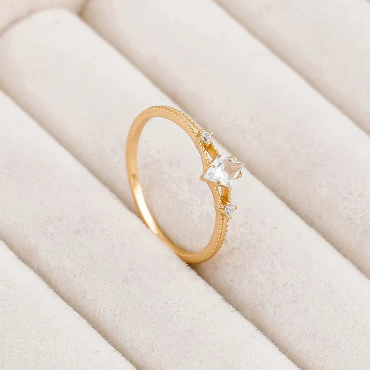 Emotional Factory 925 Sterling Silver 14K Gold Plated Gemstone Geometrical Bead Simple Diamond Topaz Ring