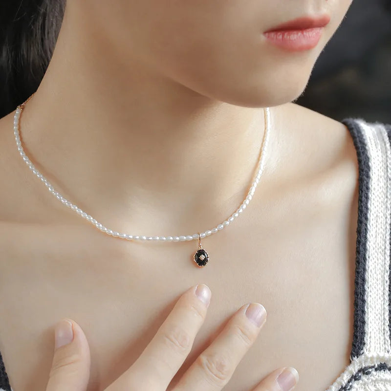 Emotional Factory 925 Sterling Silver 14K Gold Plated Gemstones Vintage Light Luxury Egg Shaped Black Onyx Necklace