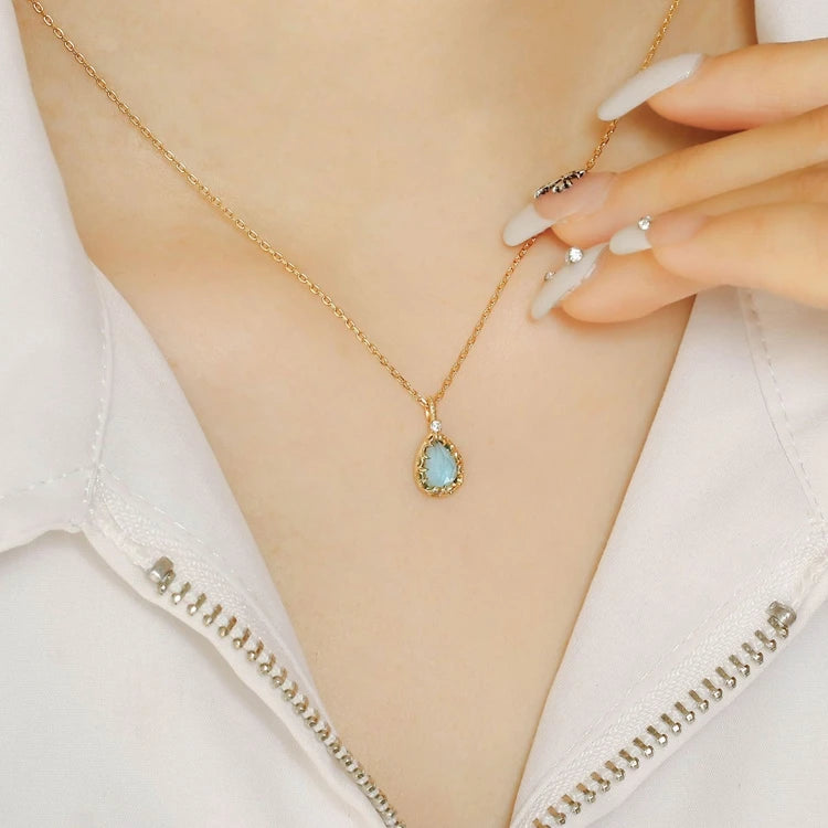 Retro Pattern Water Drop Shape Sky Blue Topaz Necklace