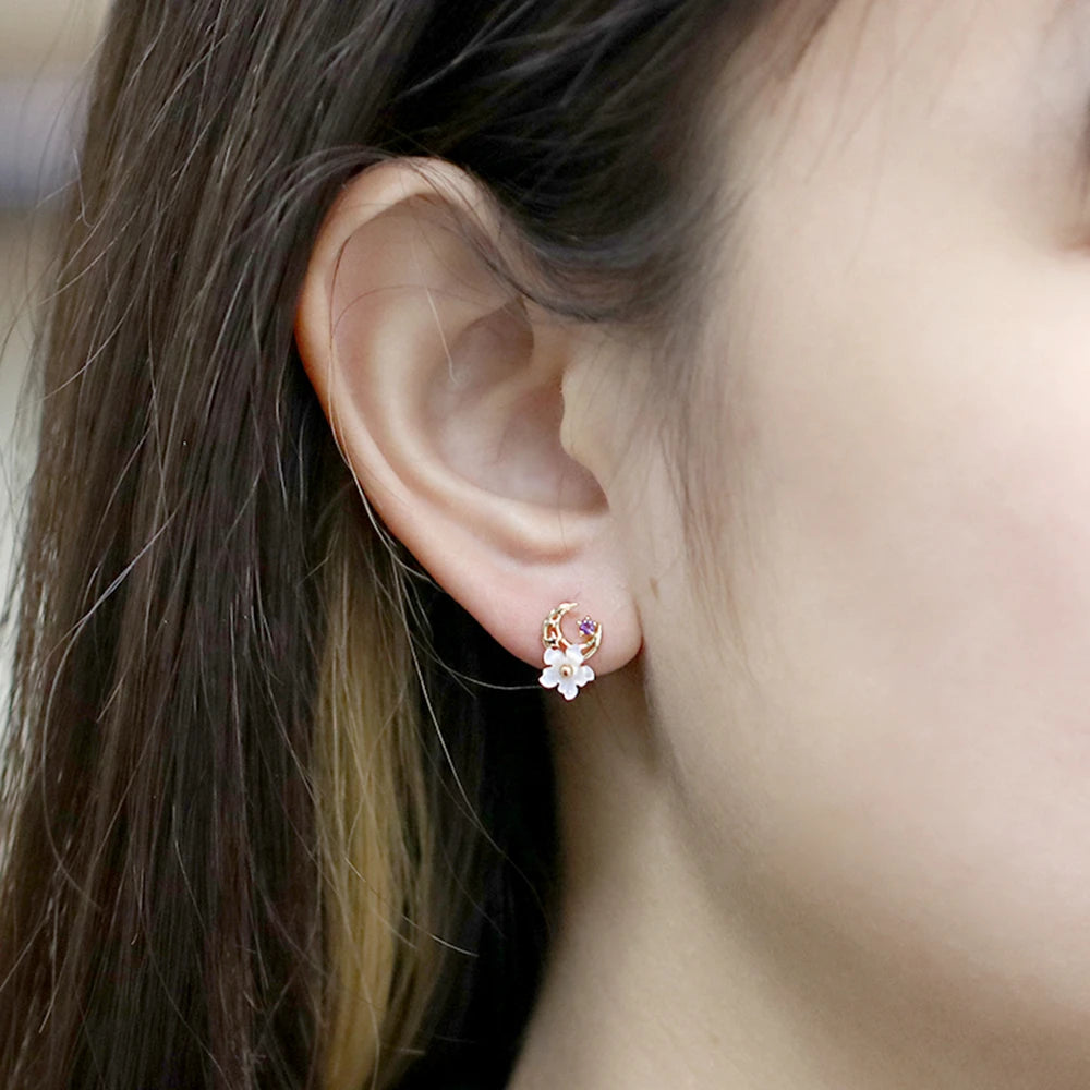 Emotional Jewelry 925 Sterling Silver 14K Gold Plated Gemstone Series White Shell Flower Small Amethyst Crescent Shaped Earrings