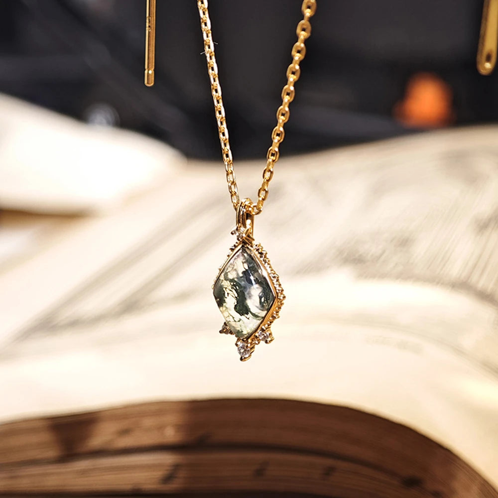 Emotional Factory 925 Sterling Silver 14K Gold Plated Gemstone Middle Ages Vintage Style Geometric Rhombus Moss Agate Pendant