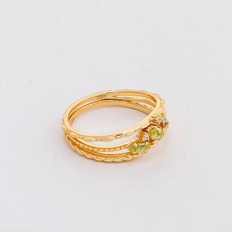 Spring 2024 New Arrival Japanese Simplicity and Niche Wave Curves Design S925 Silver Plated 14k Olivine Set Ring