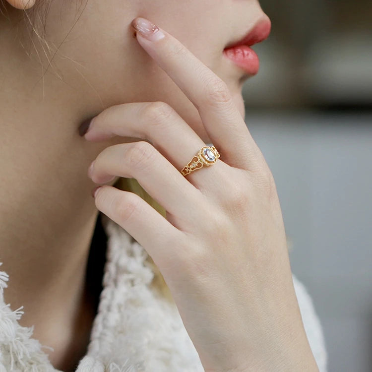 Emotional Factory 925 Sterling Silver 14K Gold Plated Gemstone Natural Blue Topaz Pattern Royal Style Ring