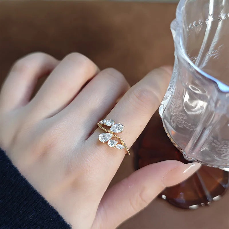 Emotional Factory 925 Sterling Silver 14K Gold Plated Gemstone Water Drops Moissanite Ring