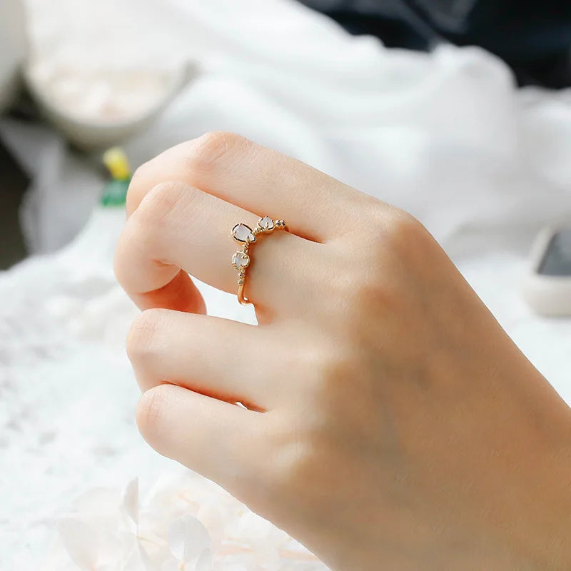 Factory Custom 925 Sterling Silver 14K Gold Plated Gemstone Round Drop White Moonstone V Shaped Ring