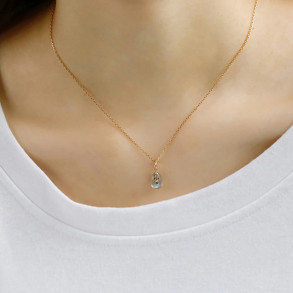 925 Sterling Silver 14K Gold Plated Gemstone Grape Type Leaf Labradorite Necklace